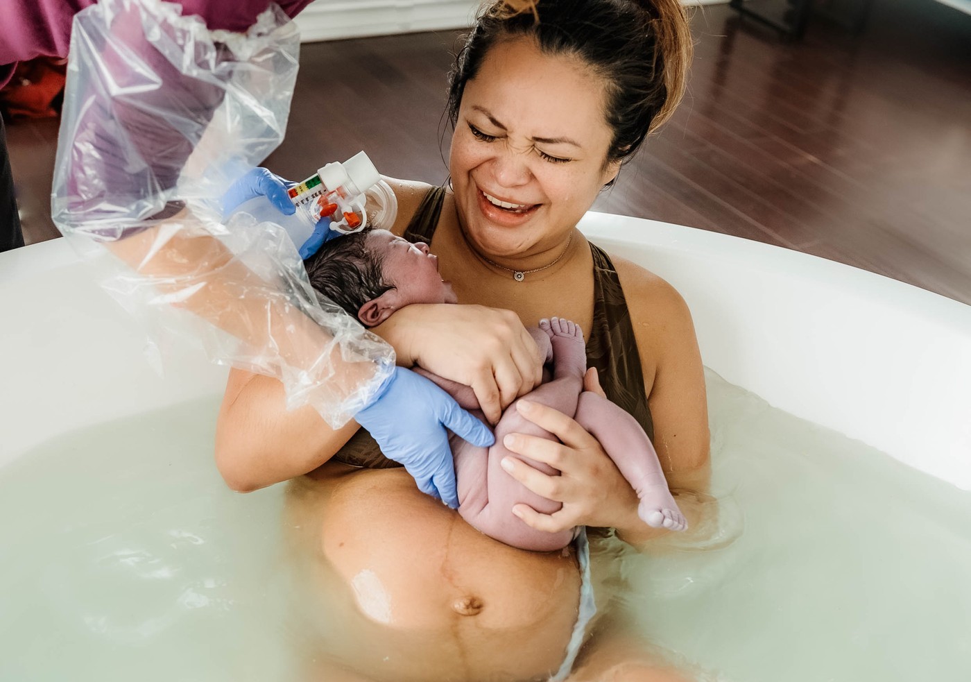 Water birth at Heartbeat Midwifery