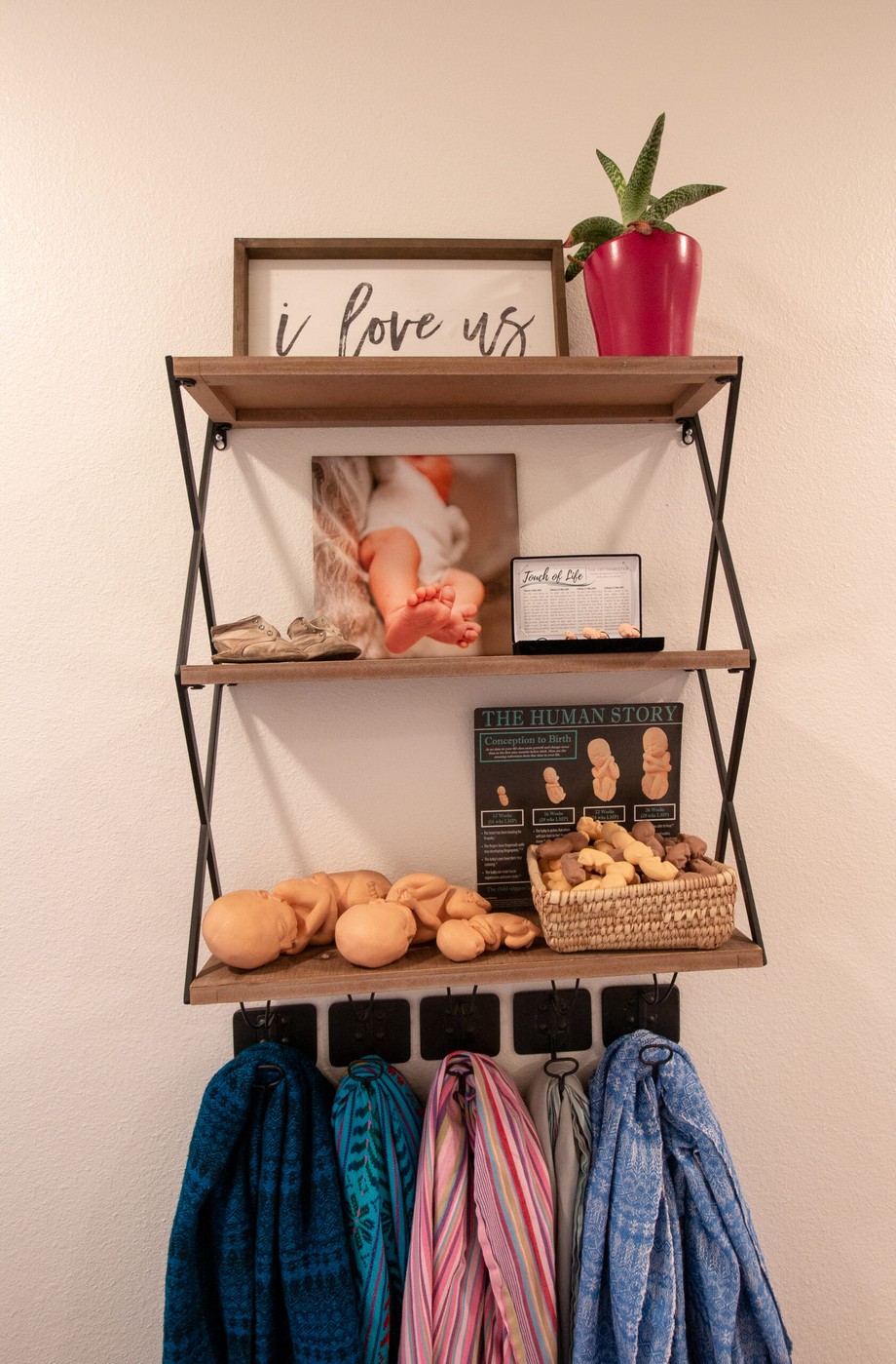 Lubbock birthing center amenities - comfortable family space for natural birth